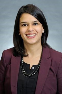 Vinita Savani headshot